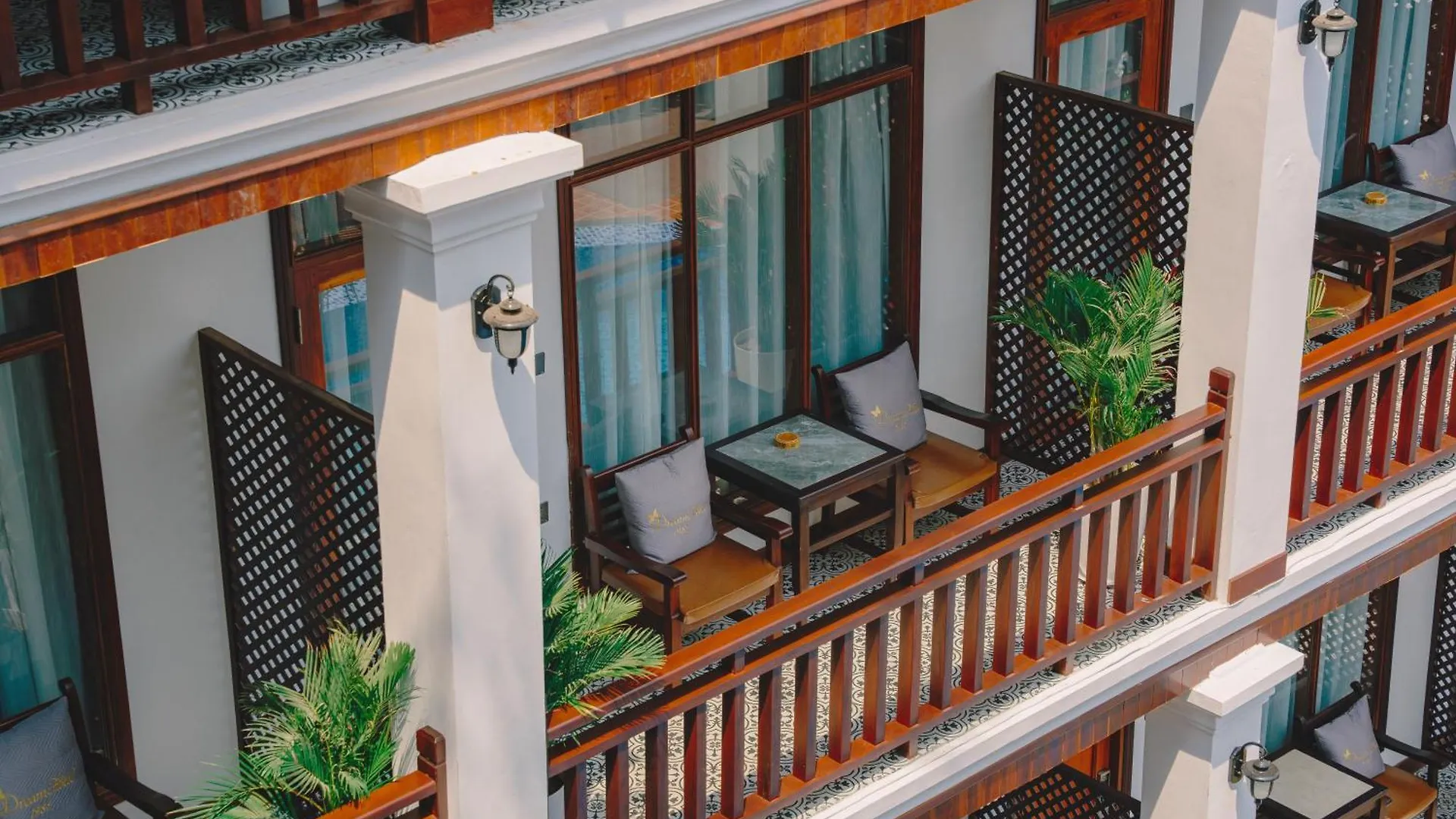 Dream 1985 Hotel Luang Prabang