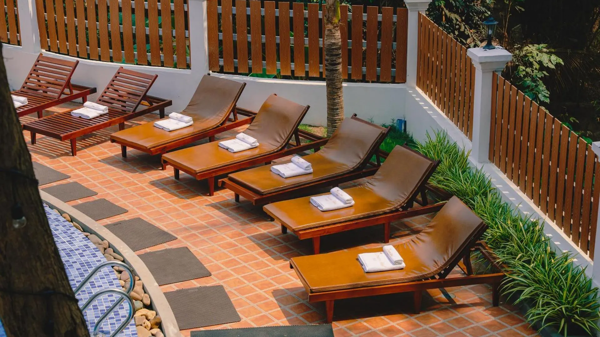 Dream 1985 Hotel Luang Prabang Laos