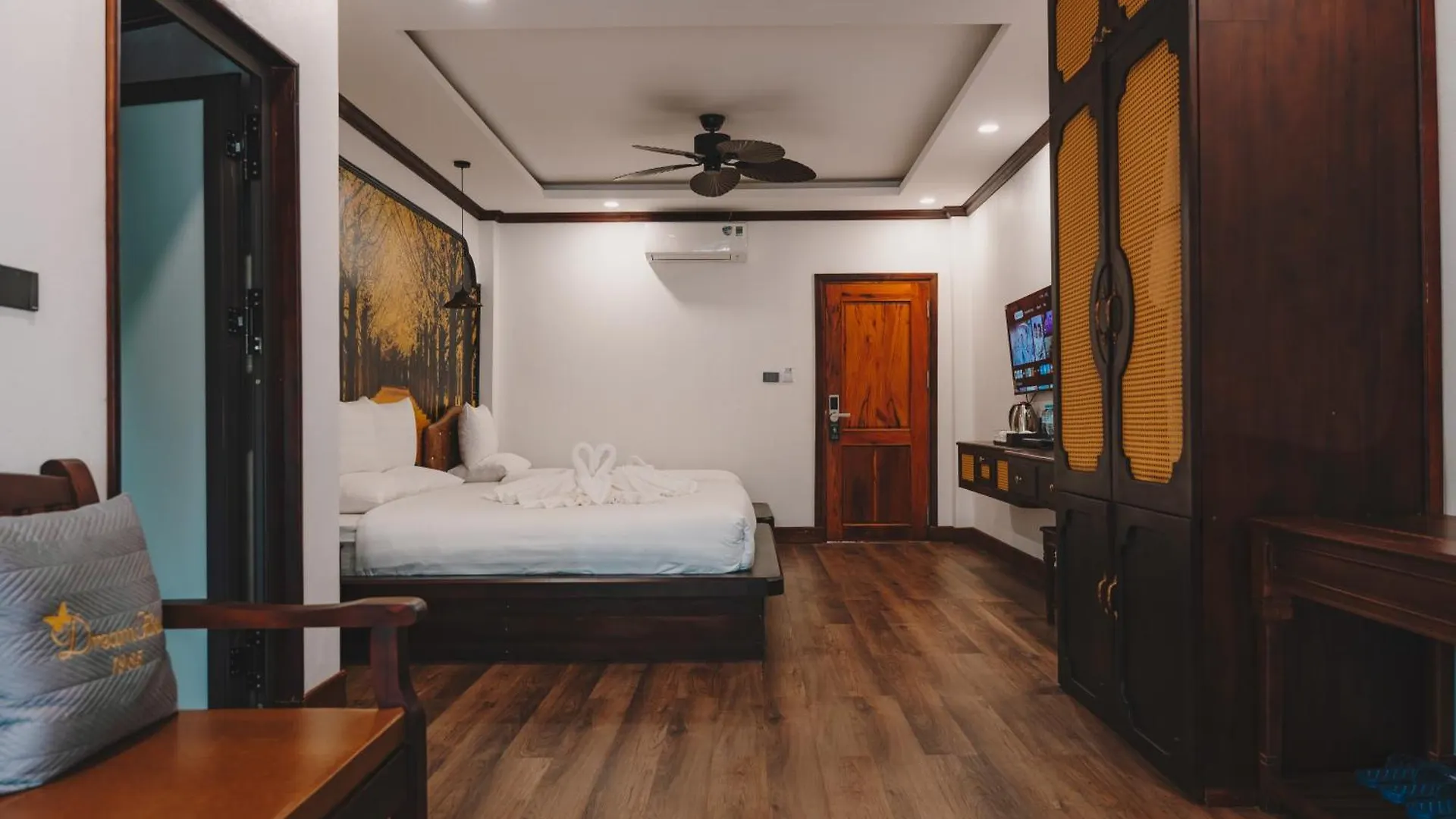 Dream 1985 Hotel Luang Prabang