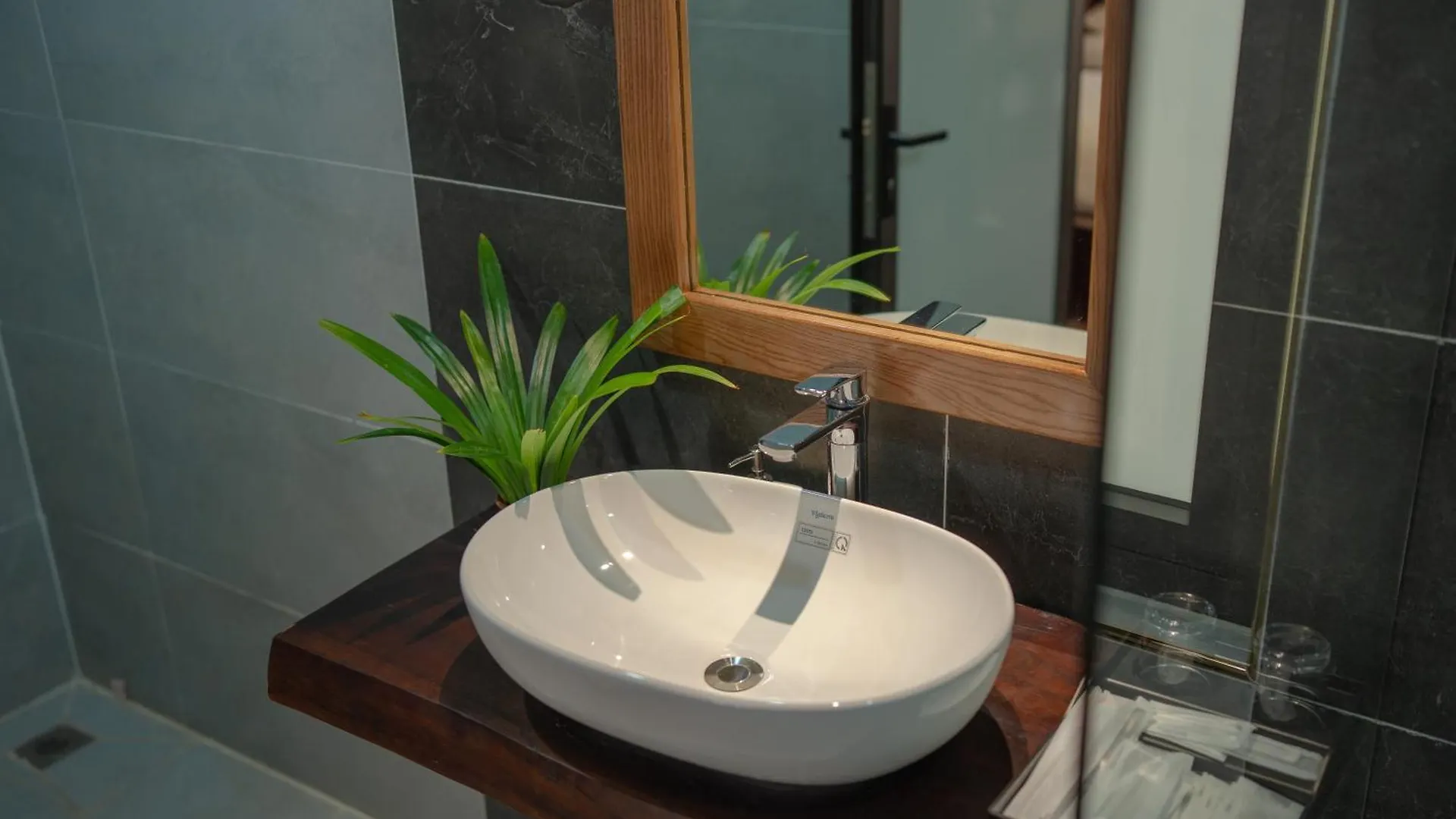 ***  Dream 1985 Hotel Luang Prabang Laos