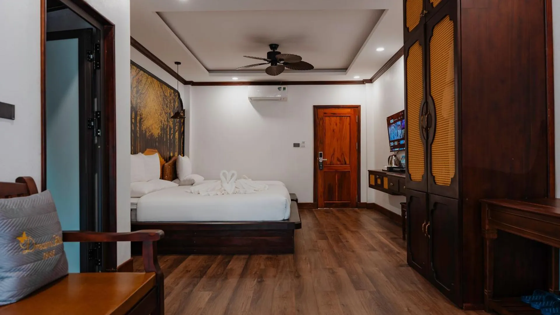 Dream 1985 Hotel Luang Prabang